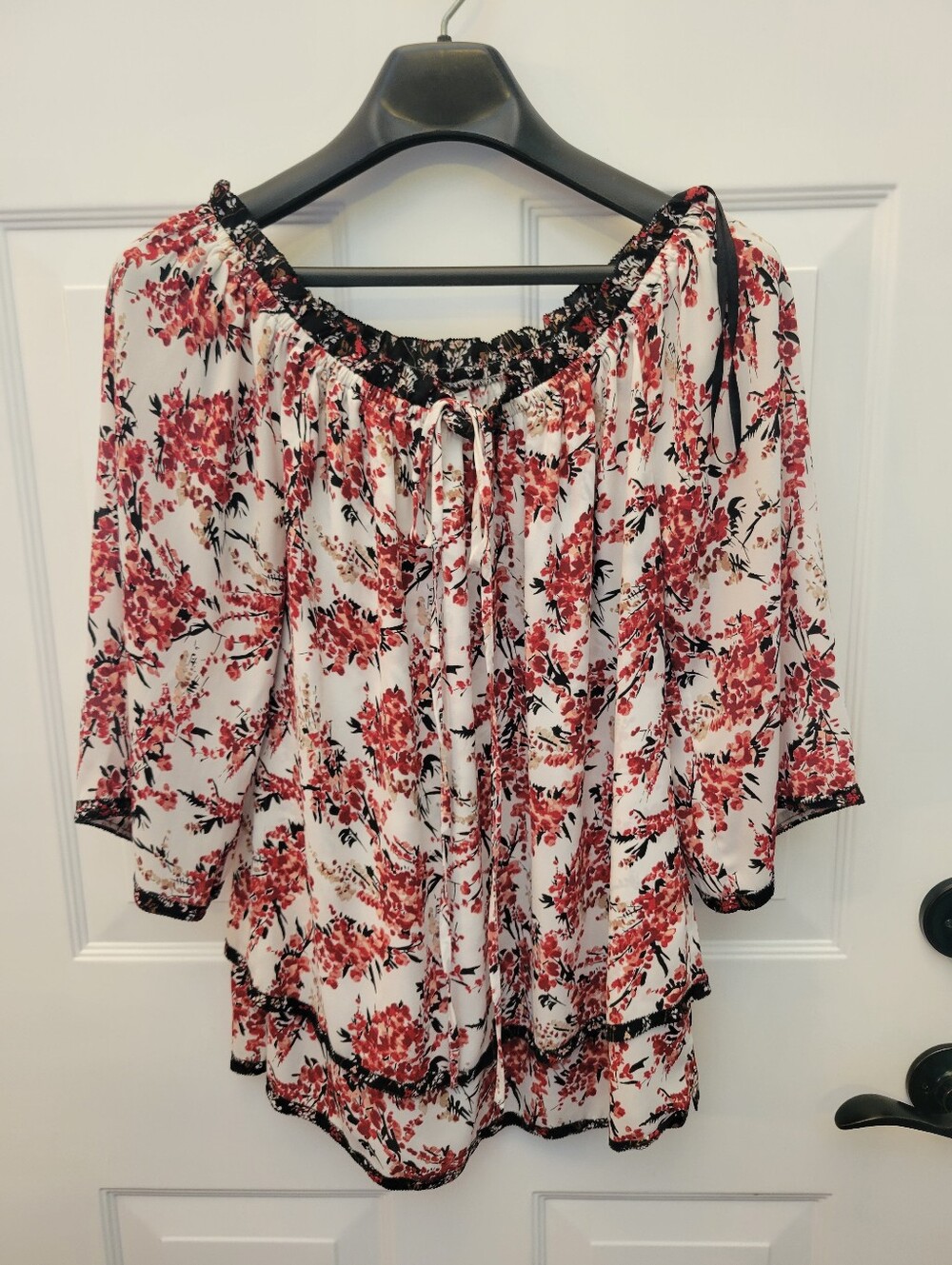 White House Black Market White Top with Red Floral Print